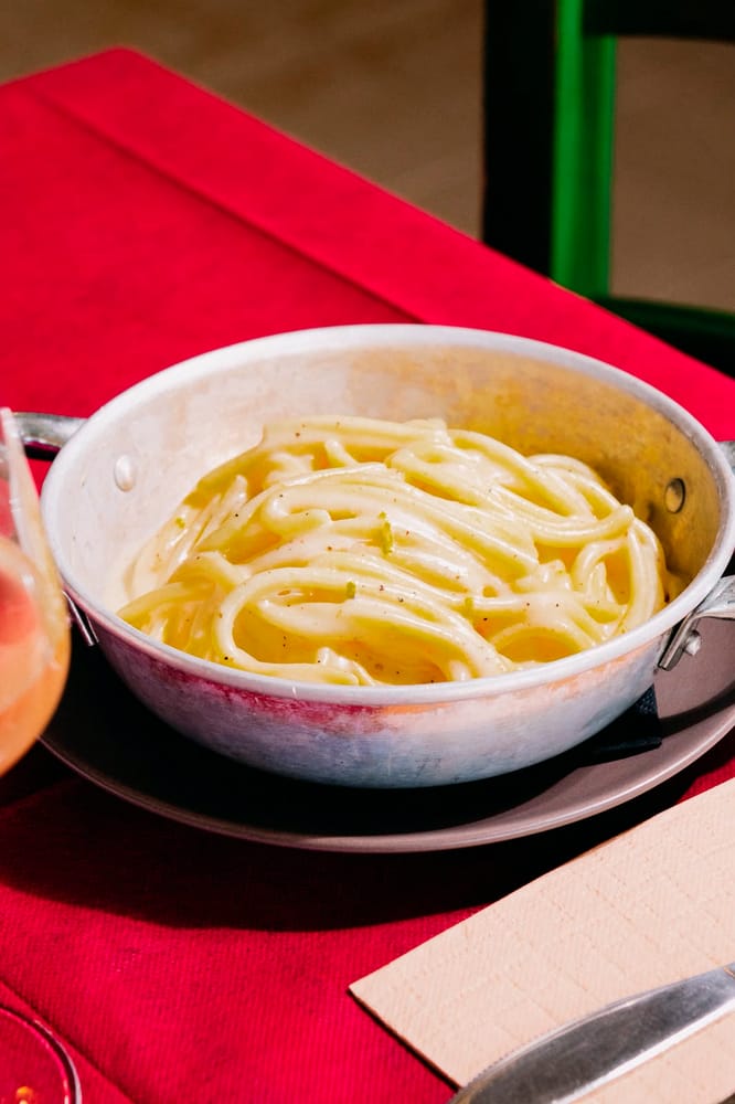 Spaghettone cacio e pepe — PitStop Lecce